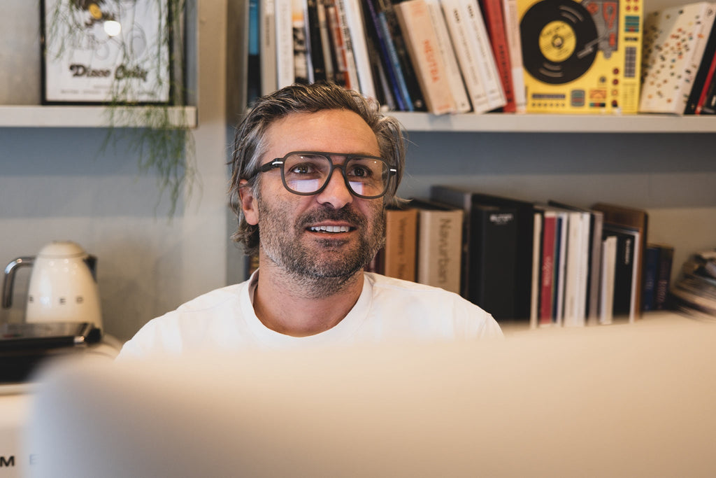 Good Citizens meet Thomas Martin from RAMA in our reading glasses